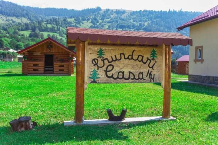 Casa Prundari Nicu Si Mirela Hotel Poiana Teiului Eksteriør billede