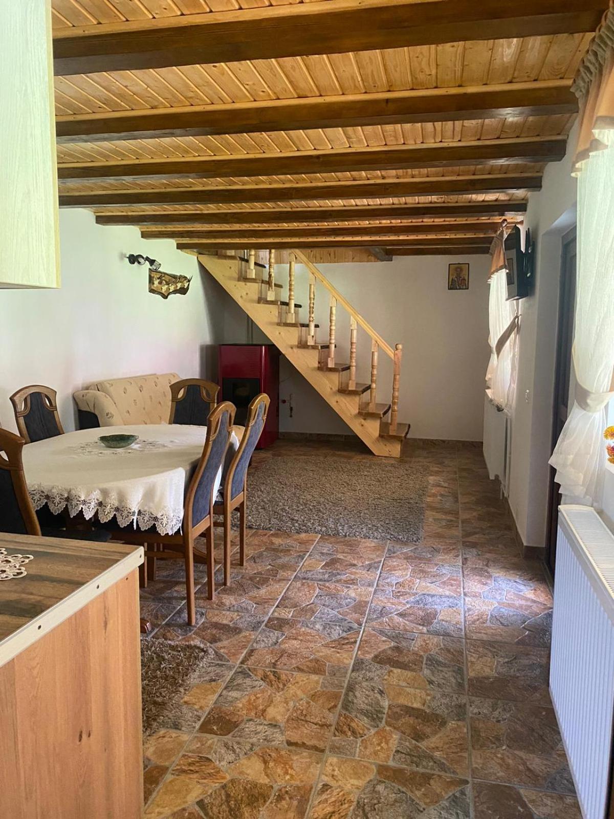 Casa Prundari Nicu Si Mirela Hotel Poiana Teiului Eksteriør billede